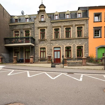 Apartment Alte Stadtvilla Am Weinberg 1 Traben-Trarbach