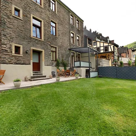 Alte Stadtvilla Am Weinberg 1 Apartment Traben-Trarbach