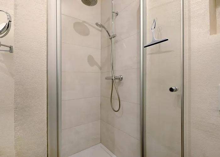 Alte Stadtvilla Am Weinberg 1 Apartman