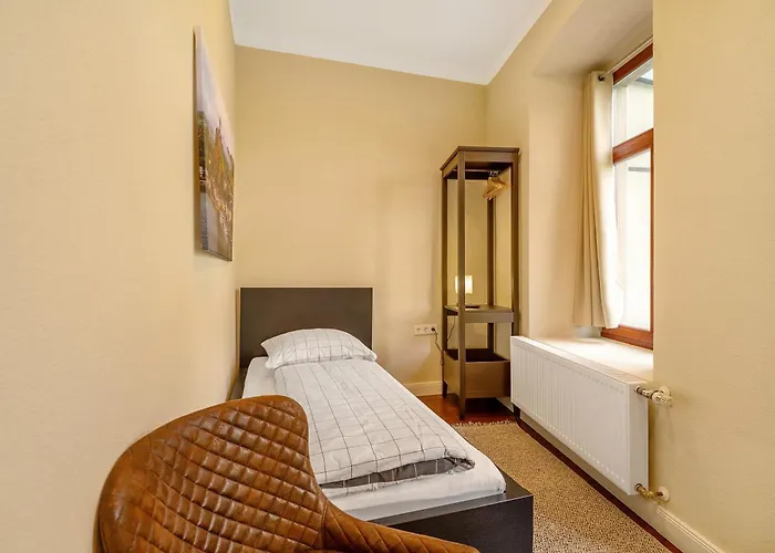 Alte Stadtvilla Am Weinberg 1 Apartamento